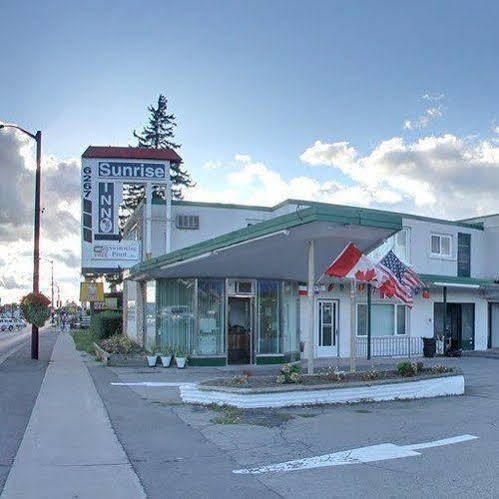 6267 Persepolis Inn Ниагарски водопад Екстериор снимка